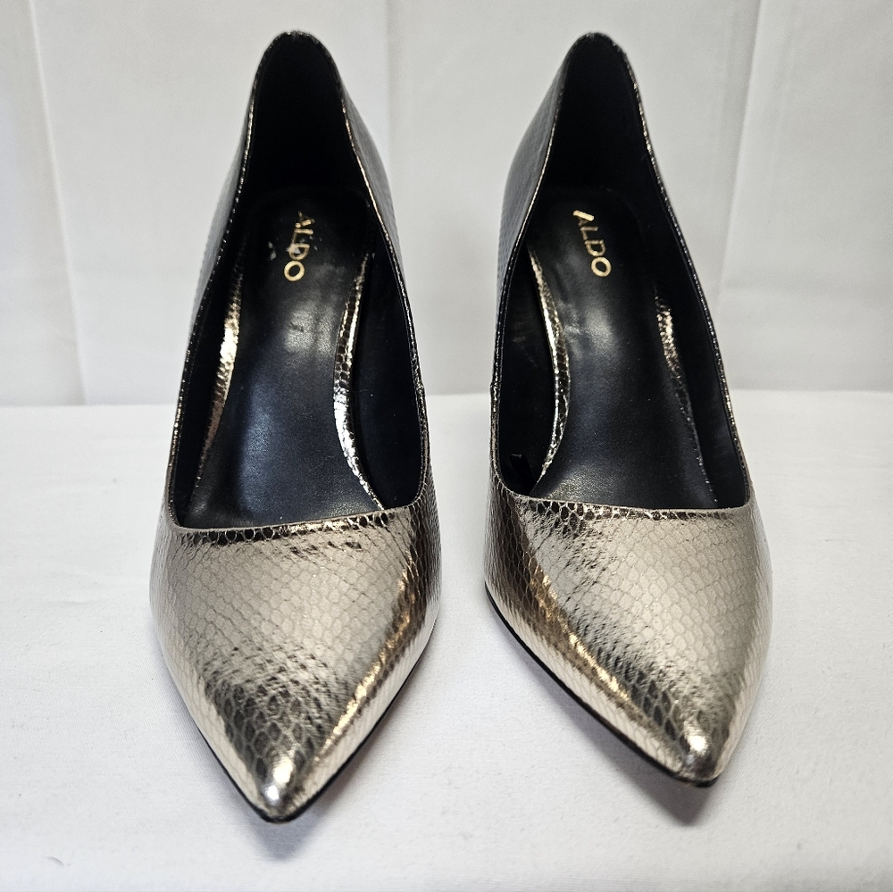 Aldo Metallic Ombre Gold and Black Heels NWOT